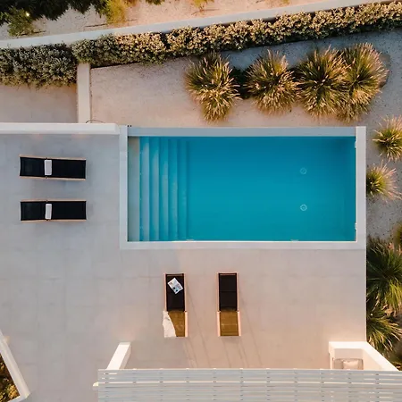 Dia, Just 50m From Beach, Naxos Villa